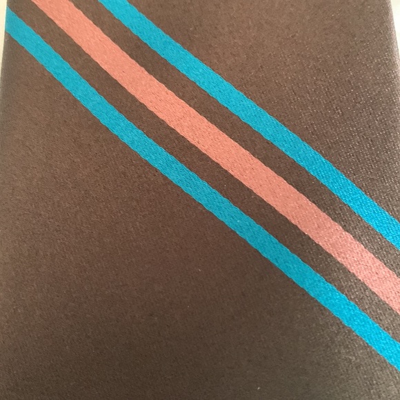 Authentic Gucci Gimental Striped Silk Tie in Brown - Picture 6 of 8